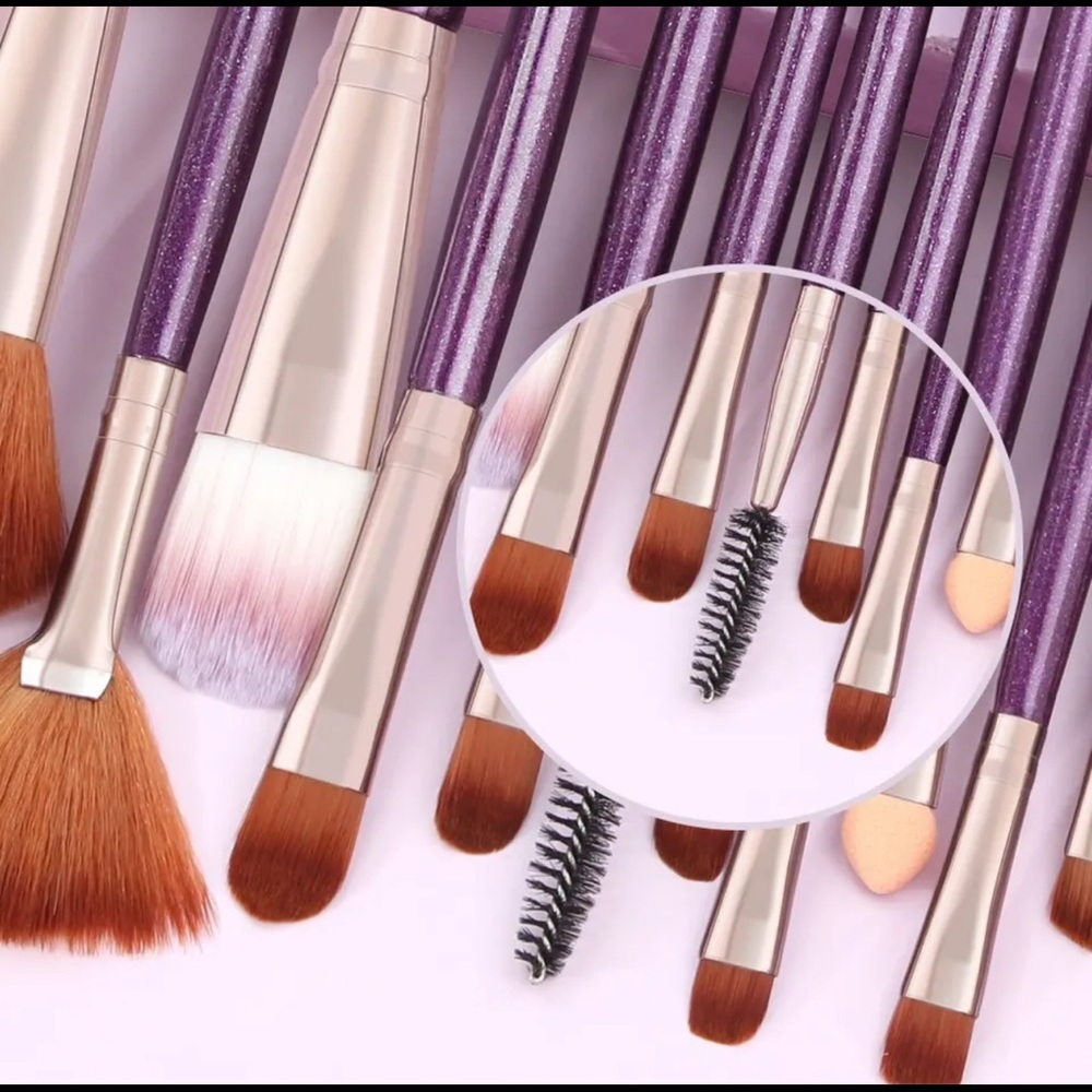 18 Piece Makeup Brush Set